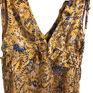 Buffalo Medium Yellow Peacock Floral short sleeve Summer dress blouse sh…